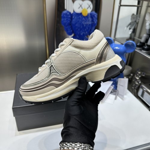 5A Women's CC Runner Laminate Casual Sneakers