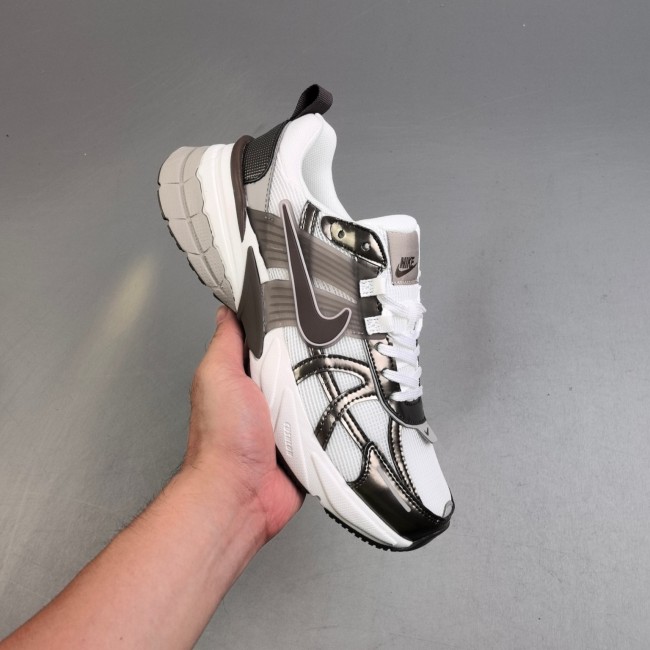 5A V2K Run Sneaker