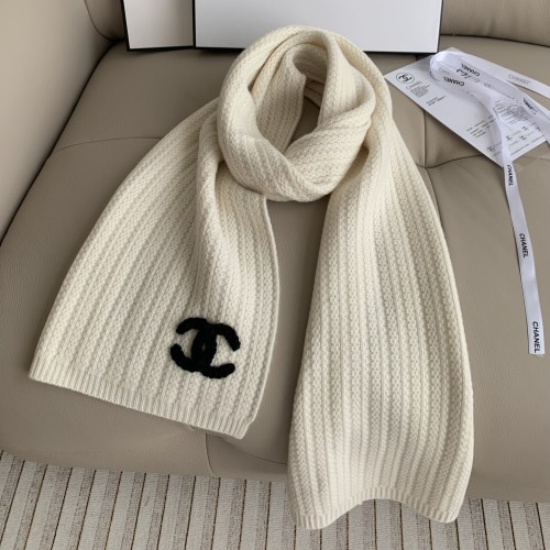 5A Women's Winter Knitted Scarf White