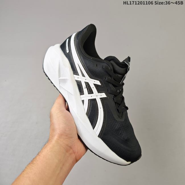 5A Novablast 5 Running Shoes Black