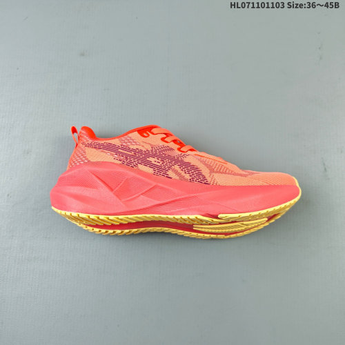 5A Novablast 5 Running Shoes Orange