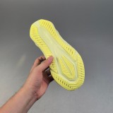 5A Novablast 5 Running Shoes Yellow