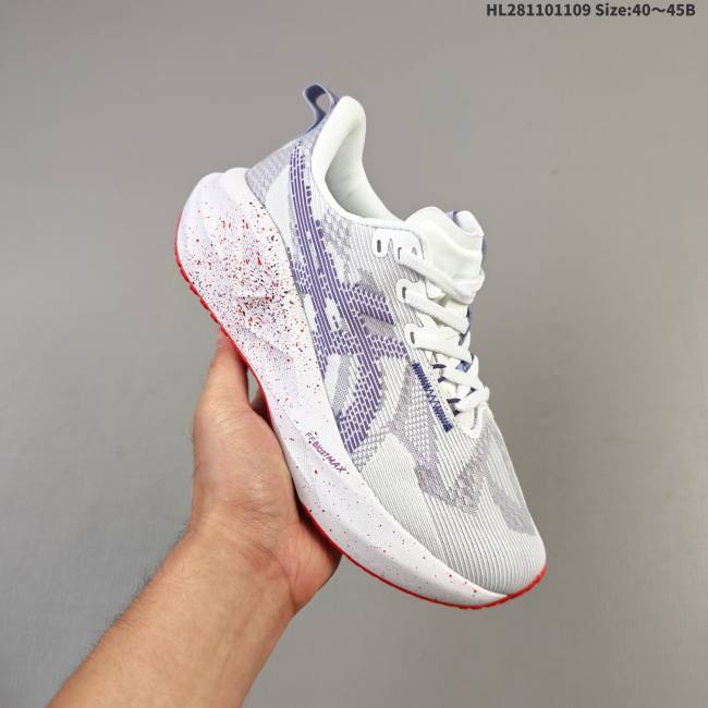 5A Novablast 5 Running Shoes