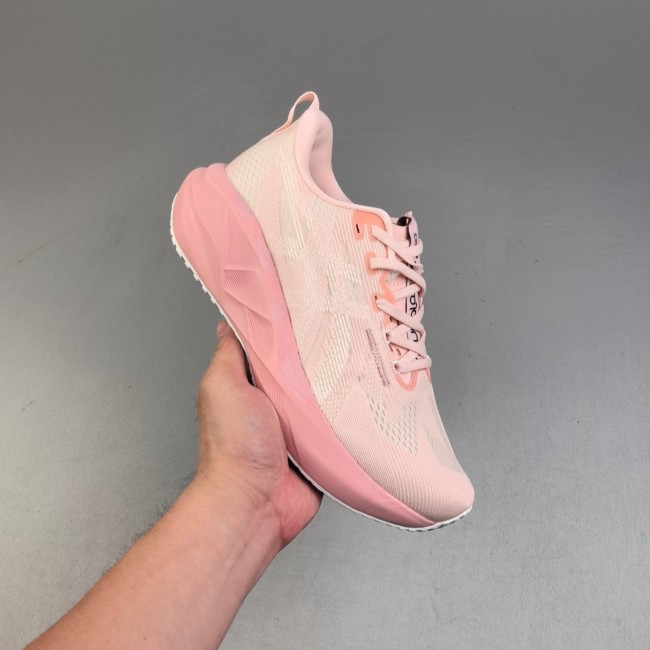 5A Novablast 5 Running Shoes Pink