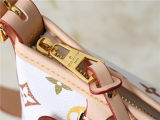 Original Carryall East West Monogram Handbag
