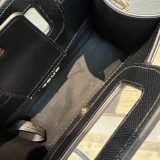 Original Crossbody Minibag Kaos Icon Embossed Logo Handbag