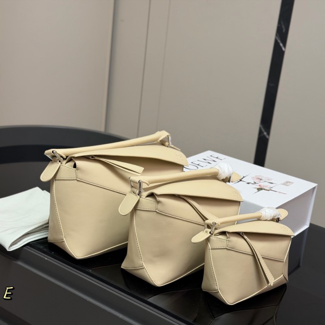 Original Puzzle Bag in Classic Calfskin Tan Beige