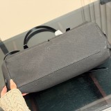 Route Nero bag Nappa Leather Tote Bag with Reversible Shoulder Strap