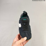Original Moon Shoe SP Retro Running Sneakers