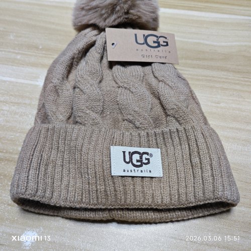 5A Women's Winter Ribbed Fur Pom Knit Cap Plush Hat