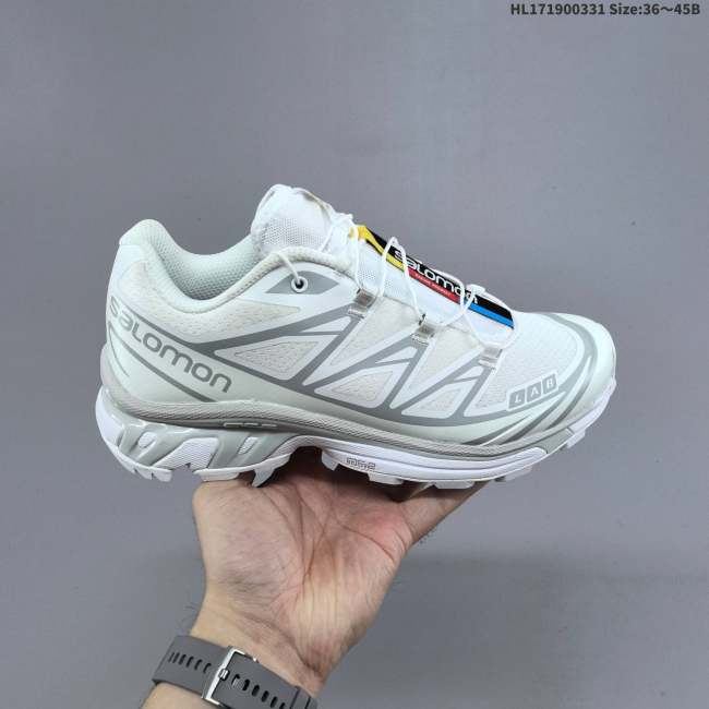 Original XT-6 Expanse Low-Top Outdoor Sneakers