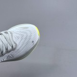 5A Bondi 8 Road Running Shoes