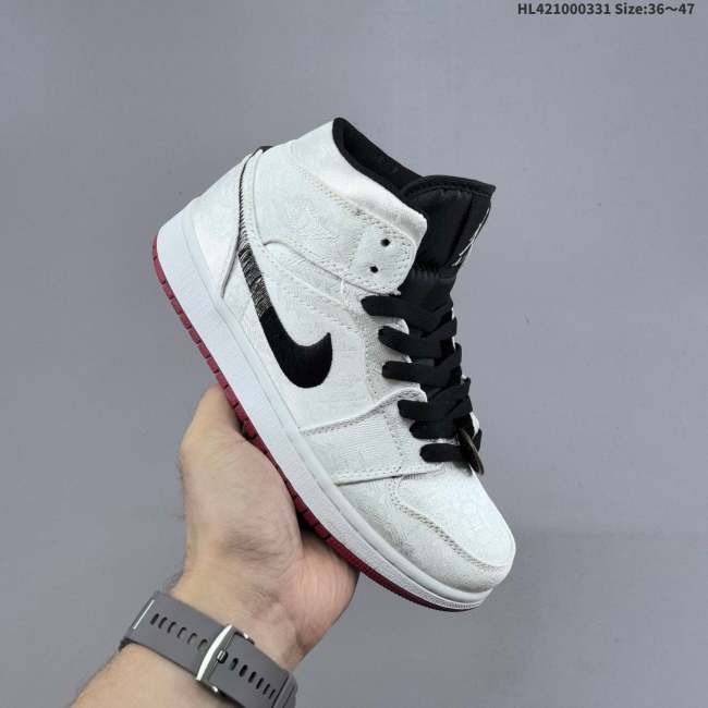 5A Air Jordan 1 Mid Fearless Sneakers Basketball Shoes CU2804-100