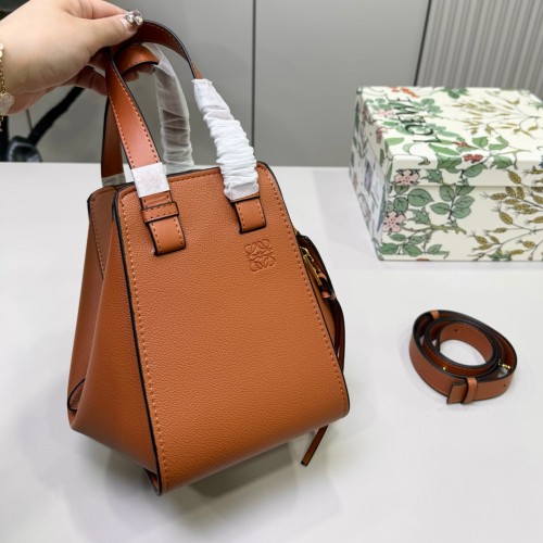 Original Compact Hammock Bag In Classic Calfskin