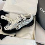 Original Quilted Leather Low top Lace Up Sneakers