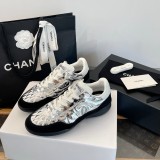 Original Quilted Leather Low top Lace Up Sneakers