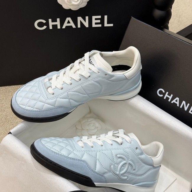 Original Quilted Leather Low top Lace Up Sneakers