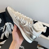 Original Quilted Leather Low top Lace Up Sneakers