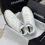 Original Quilted Leather Low top Lace Up Sneakers
