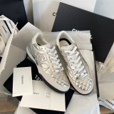 Original Quilted Leather Low top Lace Up Sneakers