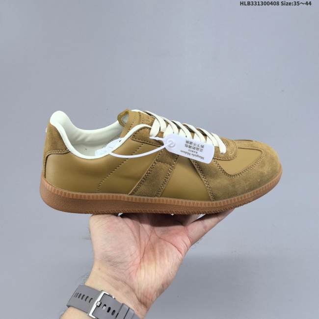 Original Replica Leather Low Sneaker
