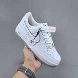 5A Air Force 1 '07 Low Classic White Leather Sneakers DV0788