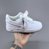 5A Air Force 1 '07 Low Classic White Leather Sneakers DV0788