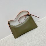 5A Smoothie M Crossbody Bag