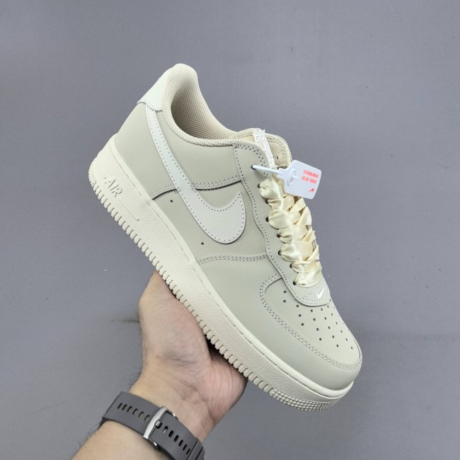 5A Air Force 1 Low '07 Sneakers IR0871-100