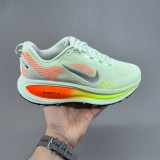5A Air Zoom Vomero 18 Running Shoes HM6803-300