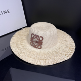 5A Raffia Handbag And Wide-brimmed Hat
