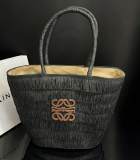 5A Raffia Handbag And Wide-brimmed Hat