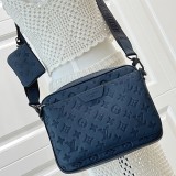Original Trio Messenger Bag M27925