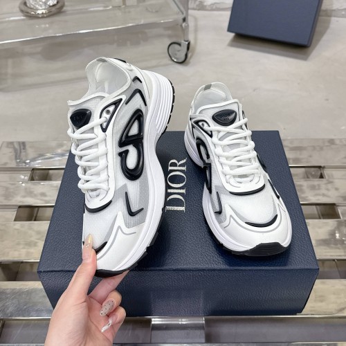Original B30 Low Top Sneakers