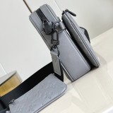 Original Trio Messenger Bag M27185