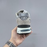 Original NB 991v2 Retro Running Shoes