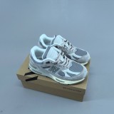 Original NB 991v2 Retro Running Shoes