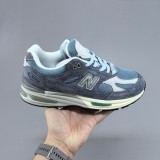 Original NB 991v2 Retro Running Shoes