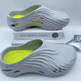 5A Echo Wave Clogs Slip-On Sandals
