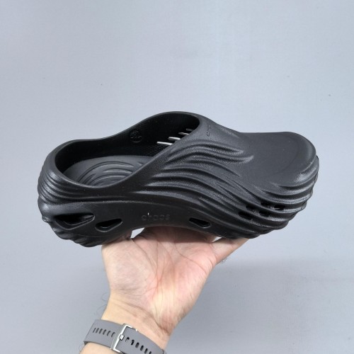 5A Echo Wave Clogs Slip-On Sandals