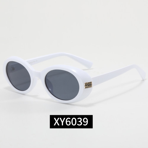 5A Rêverie Women Oval Sunglasses