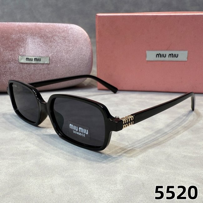 5A Regard Women Square Sunglasses