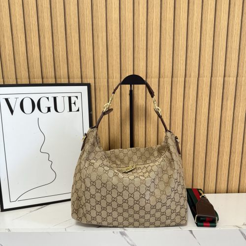 5A Brera Medium GG Canvas Crossbody Bag 3605