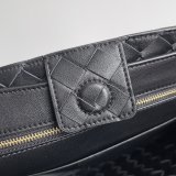Original Andiamo Woven Handbag