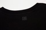 5A Unisex Minimalist Tonal De Coeur T-Shirt