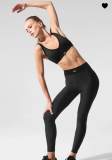 5A High-Waisted Leggings And A Matching Sports Bra Set
