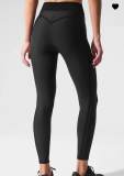 5A High-Waisted Leggings And A Matching Sports Bra Set