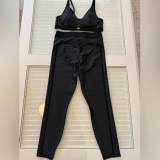 5A High-Waisted Leggings And A Matching Sports Bra Set