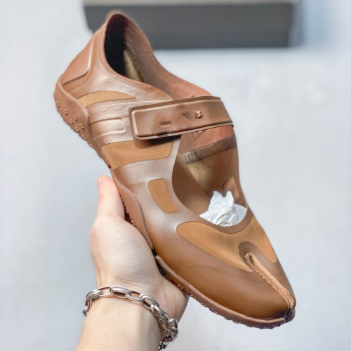 5A Rift Mesh Yoga Ballet Split-Toe Shoes