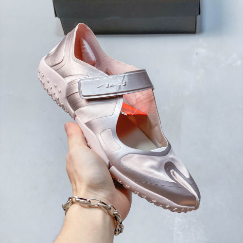 5A Rift Mesh Yoga Ballet Split-Toe Shoes